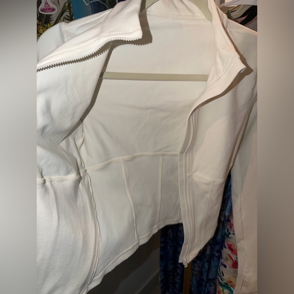 Alo Airbrush Corset Full Zip Jacket - Picture 6 of 10